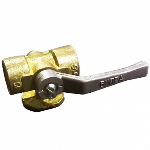 Кран латунный трехходовой стандартнопроходной для манометра с фланцем и ручкой ВР-НР Ру 16 Giacomini 15 мм 3/8" в Самаре